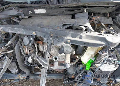 2011 Toyota Sienna Le V6 из США, поврежденный, VIN 5TDKK3DC4BS172766